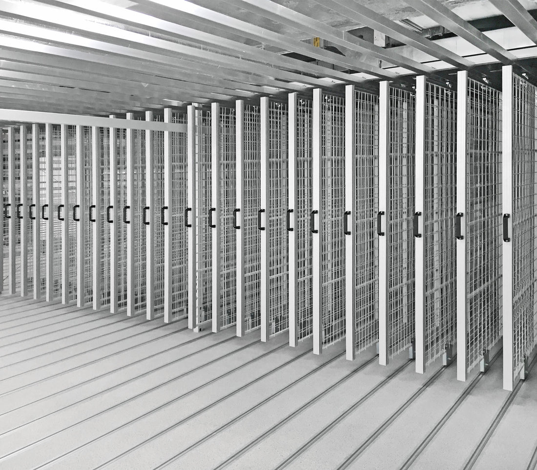 Floor-running systems with pull-out painting racks