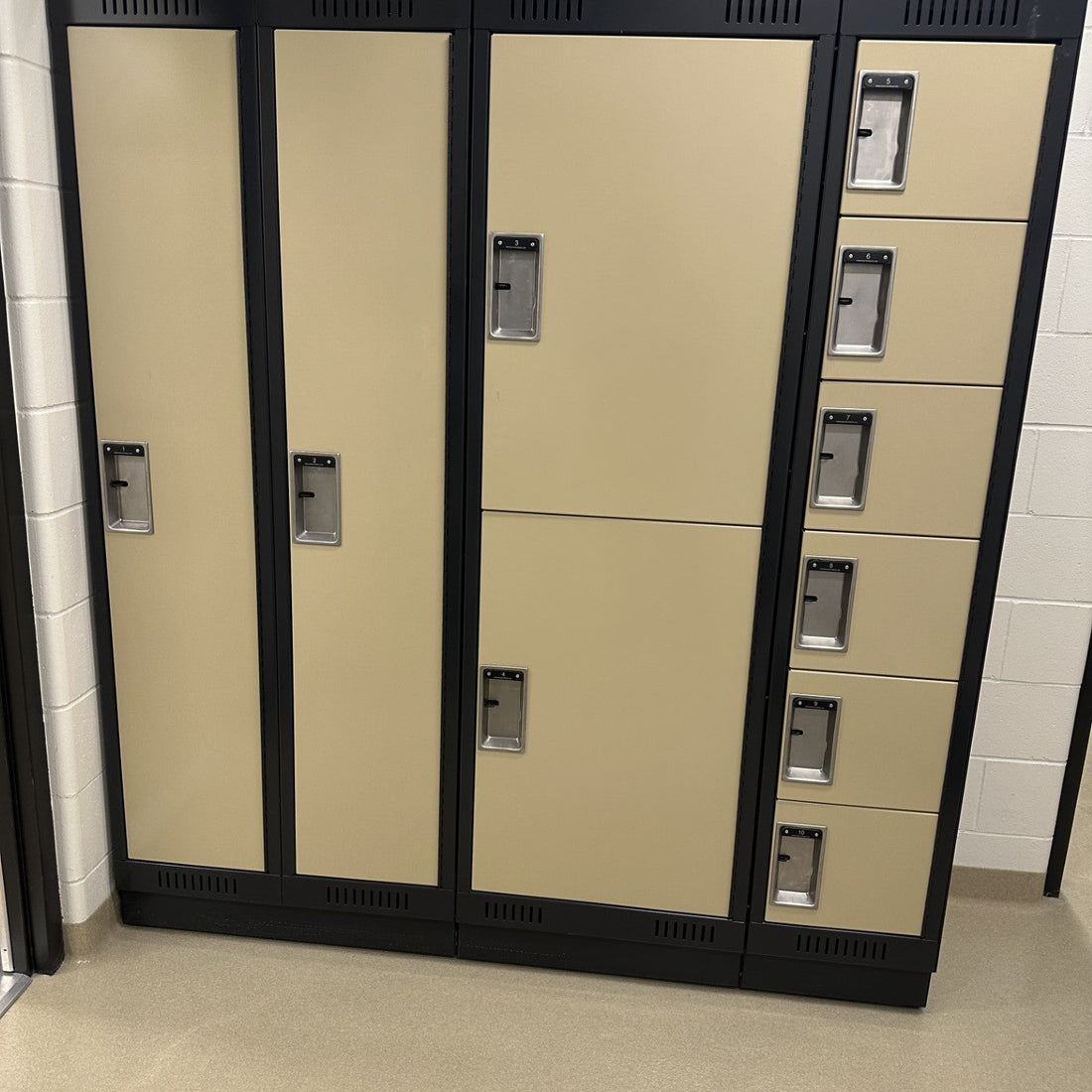 Dasco corridor lockers installed in Kindersley
