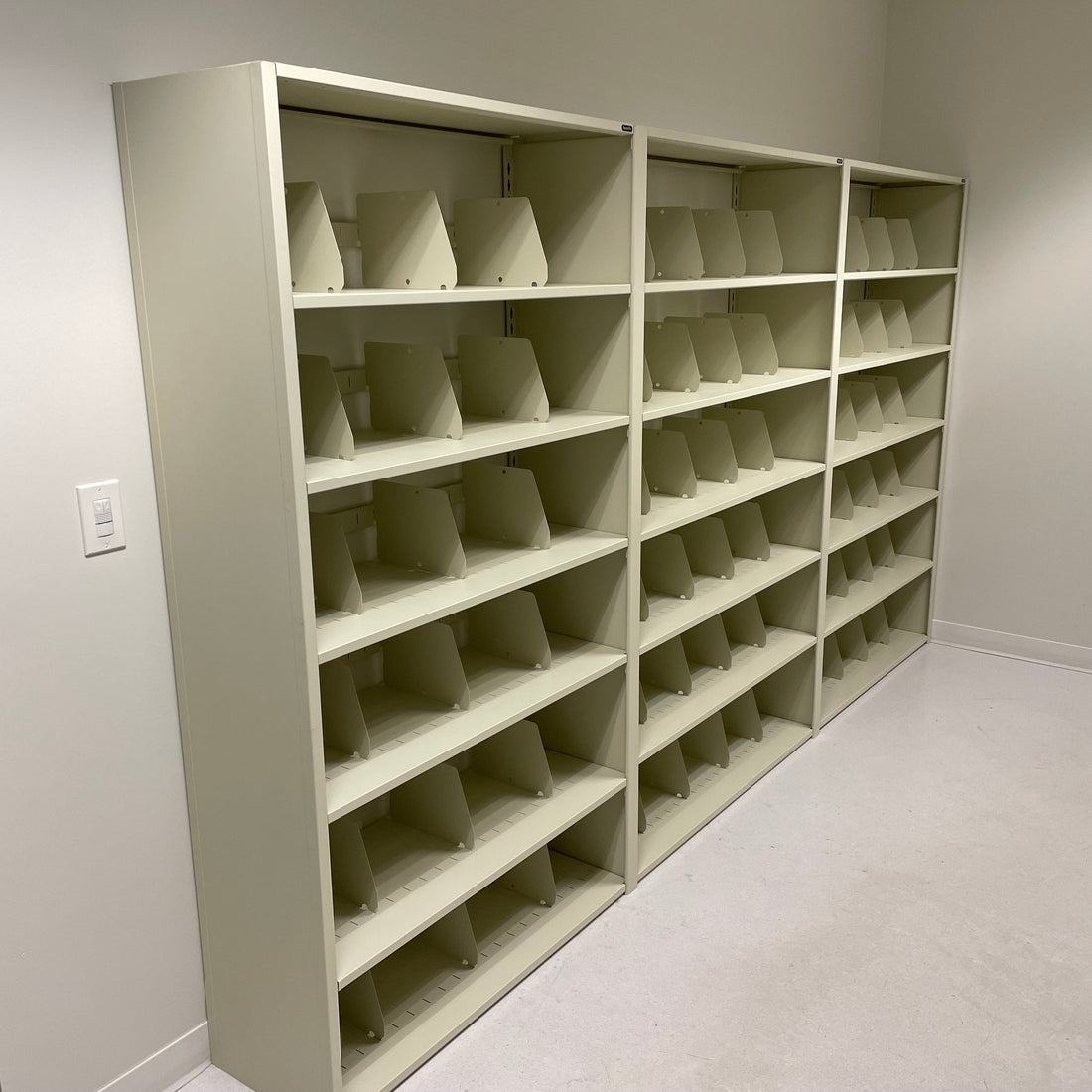LT Shelving