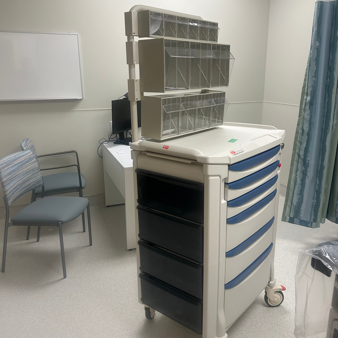 Metro Flexline Procedure Carts
